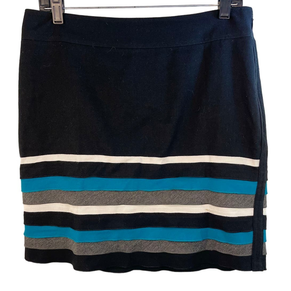 WHBM Layered Pencil Skirt Black Blue and White Ruffle Women Size 8 Office Career